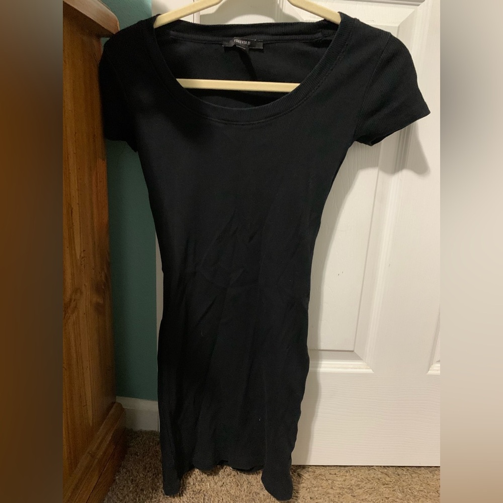Forever 21 Black Short Sleeve Dress